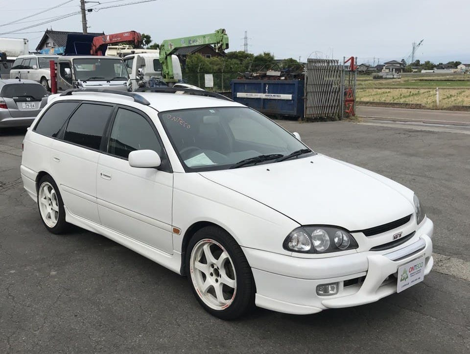 Toyota Caldina