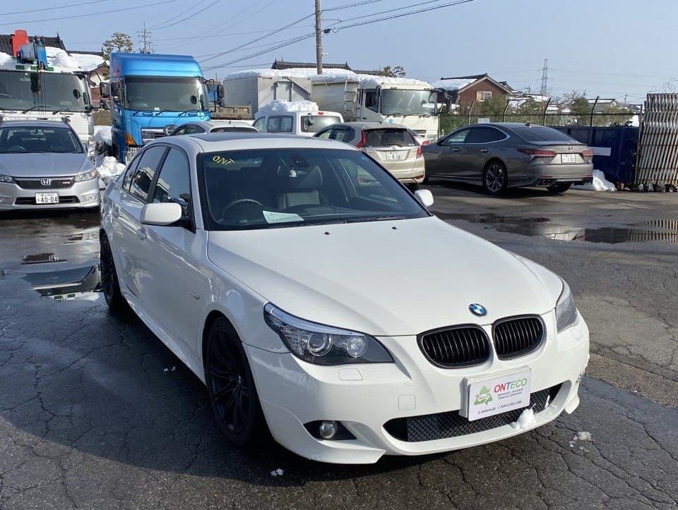 BMW 530i