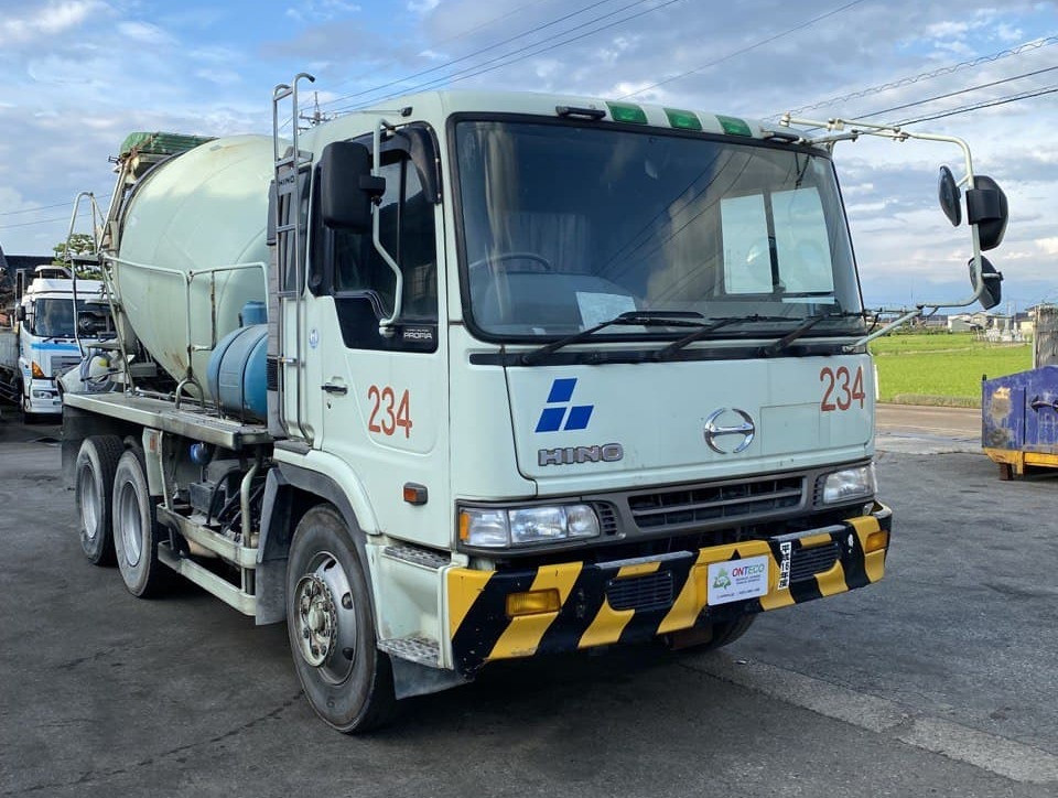 Hino Profia