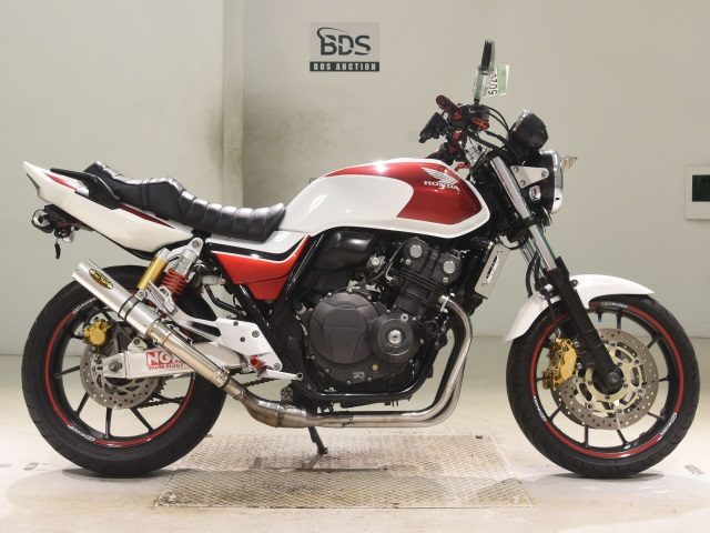 Honda CB400 Super Four (NC42), 2017 год Honda CB400 Super Four (NC42), 2017 год